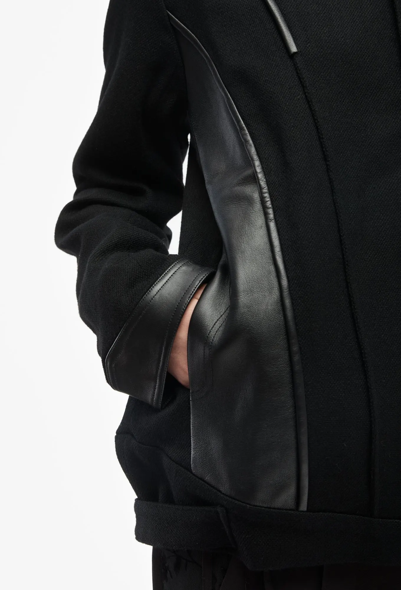 Komune · commercial photograph by Luke Tava Rodriguez