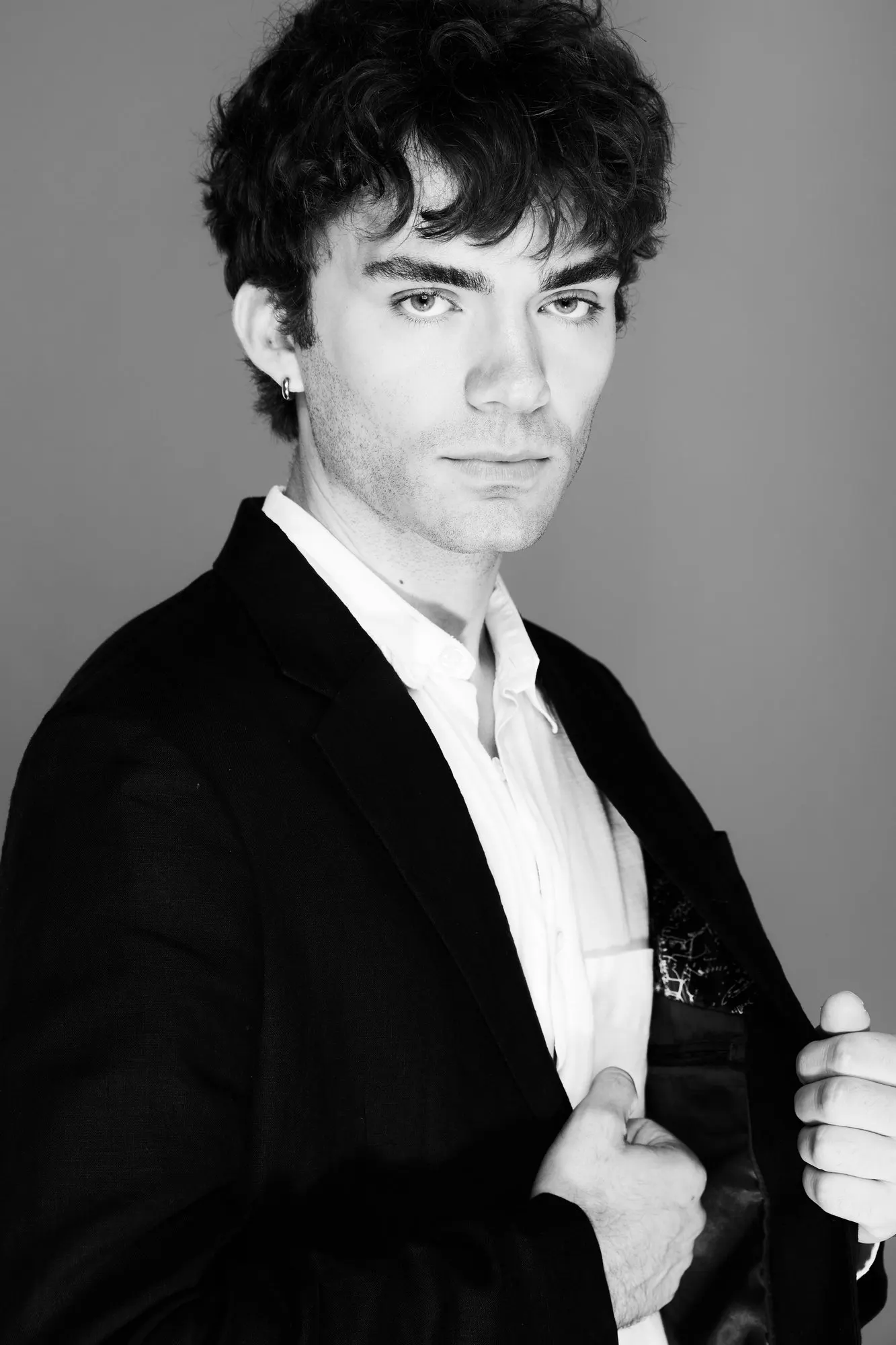 Black and white portrait photograph by Luke Tava Rodriguez