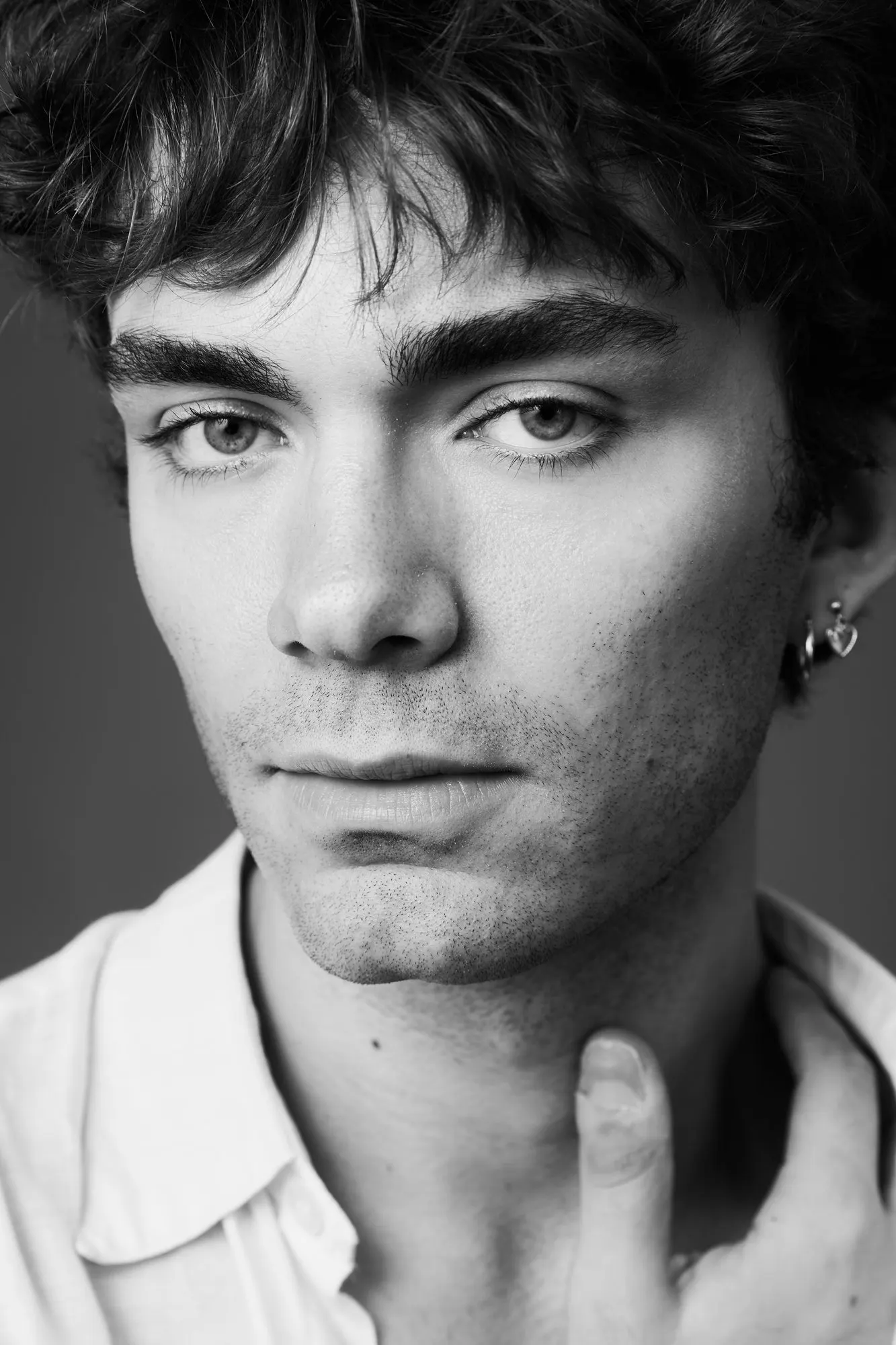 Black and white portrait photograph by Luke Tava Rodriguez
