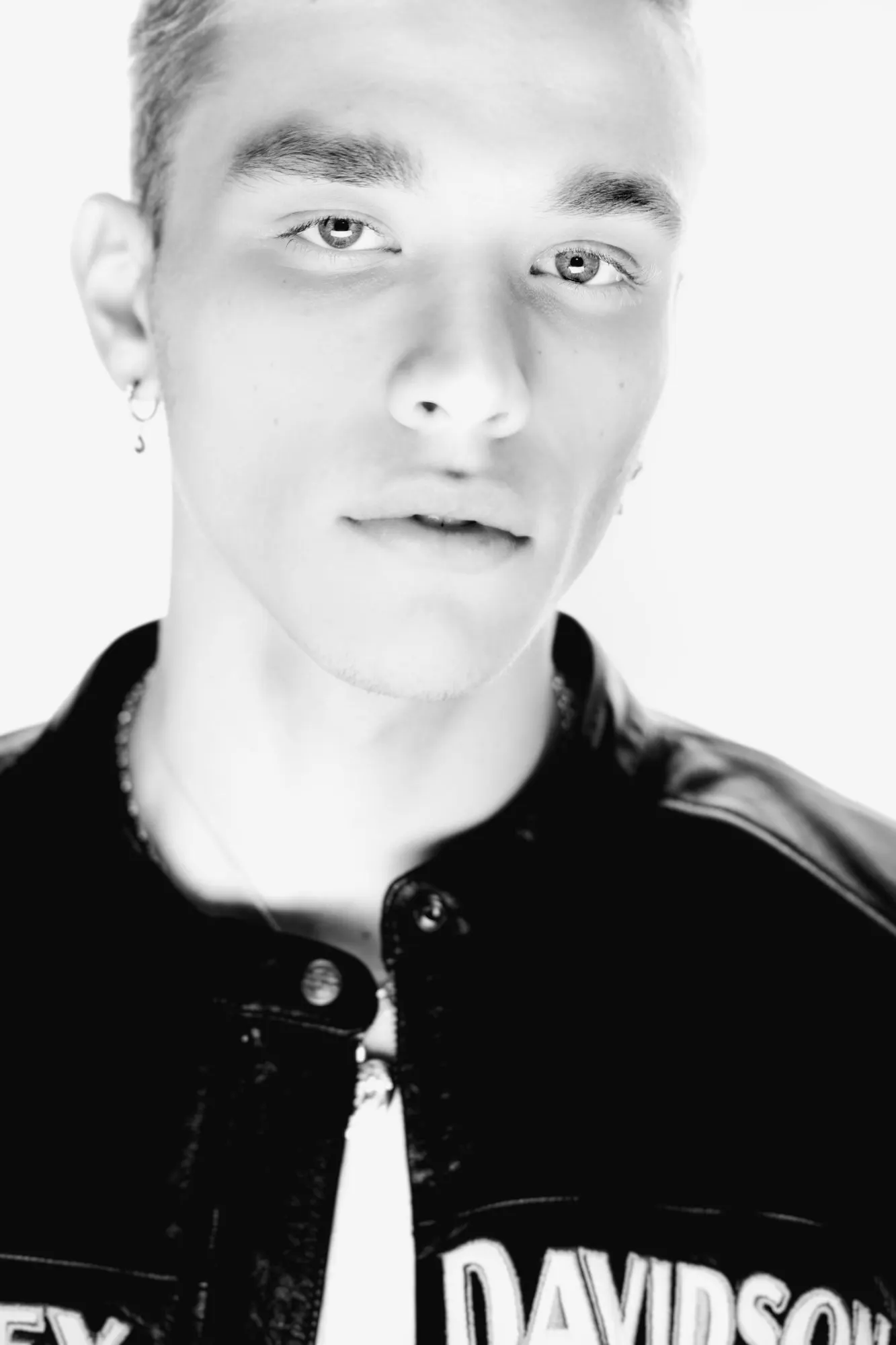 Black and white portrait photograph by Luke Tava Rodriguez